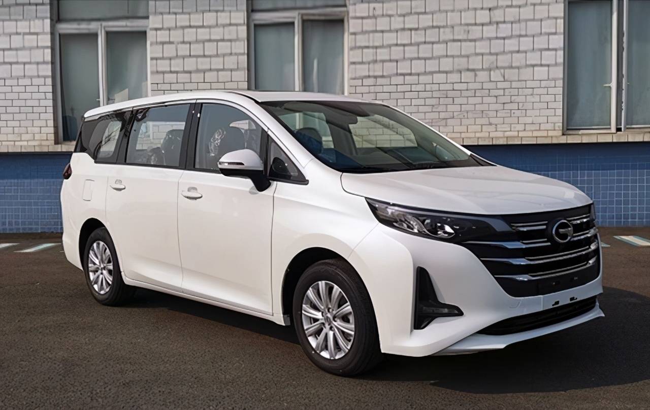 家用好mpv!全新传祺m6实车曝光,年轻人:这颜值爱了爱了