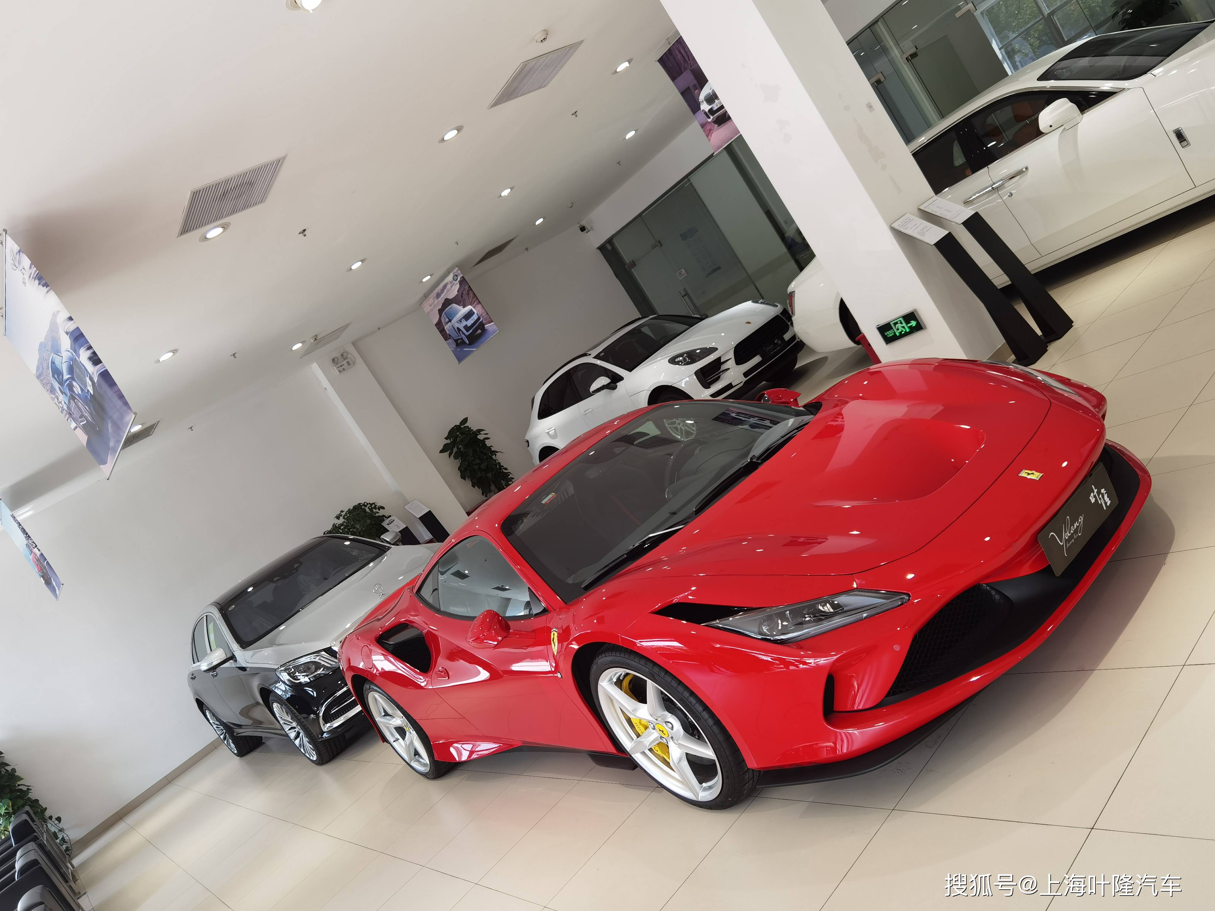 法拉利f8极速跑车内外品鉴丨叶隆豪车