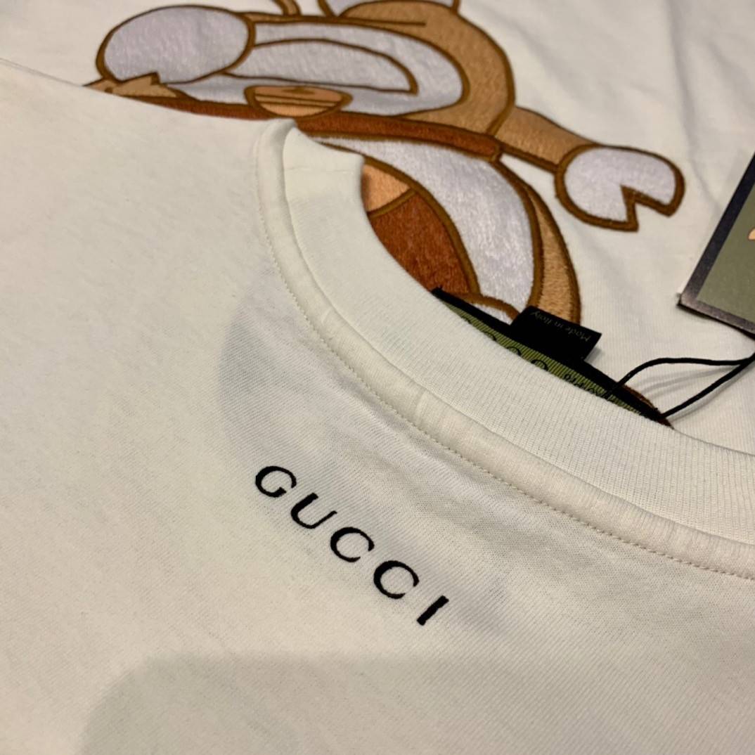 gucci x doraemon 2021叮当牛联名短袖系列