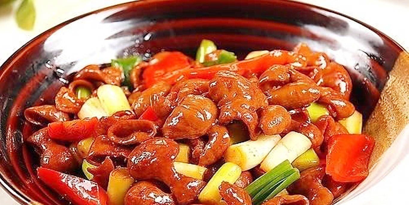 美食湖南,经典湘菜——红烧猪大肠,脆嫩爽口,味美鲜香