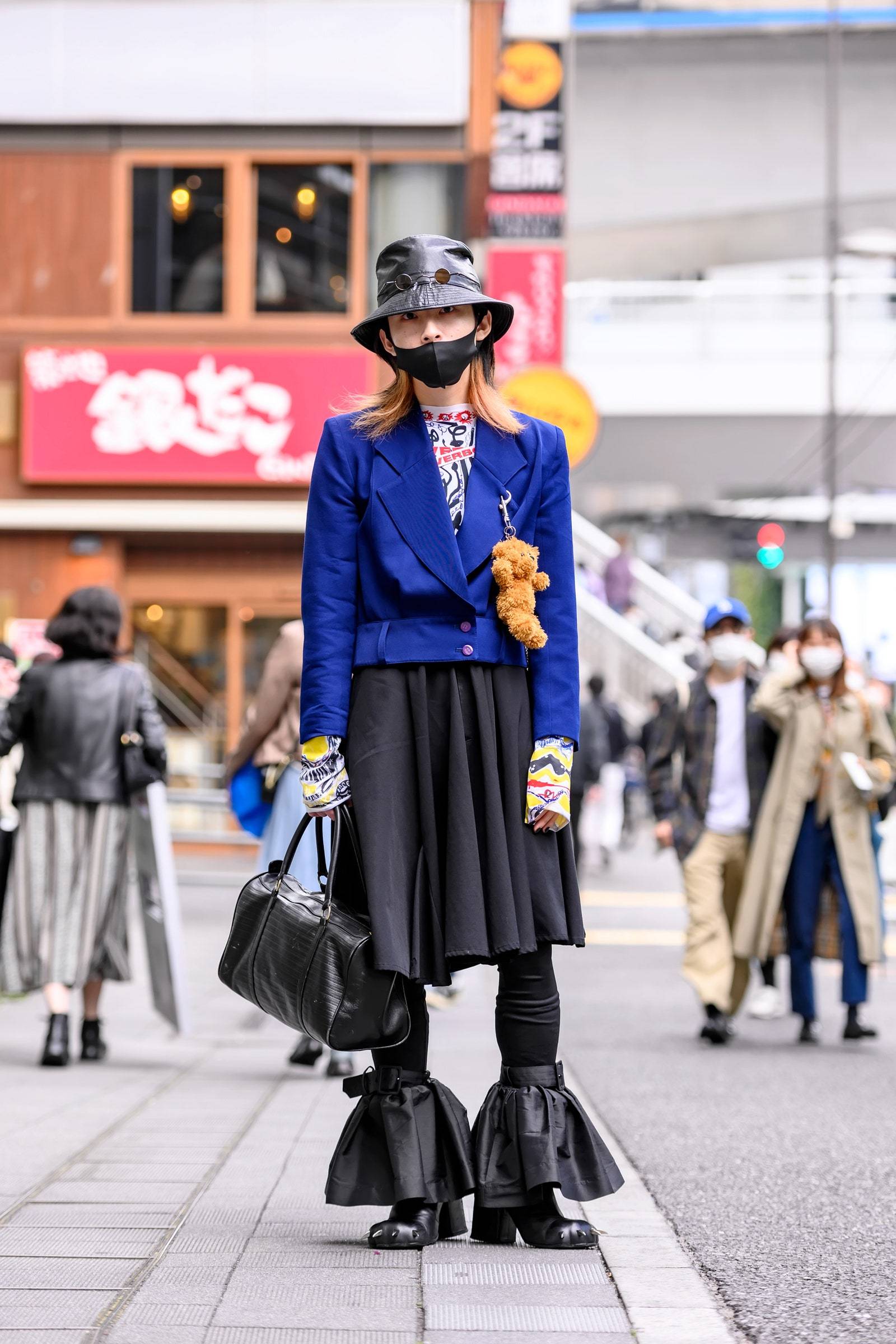 东京时装周街拍疯子和天才只在一线之间