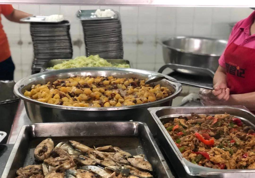 中山各校食堂菜品大曝光!看完你最想去哪所学校蹭饭?_饭堂