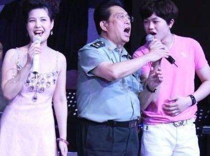 原创李天一,以强奸罪被判10年,父母李双江和梦鸽有多大责任?