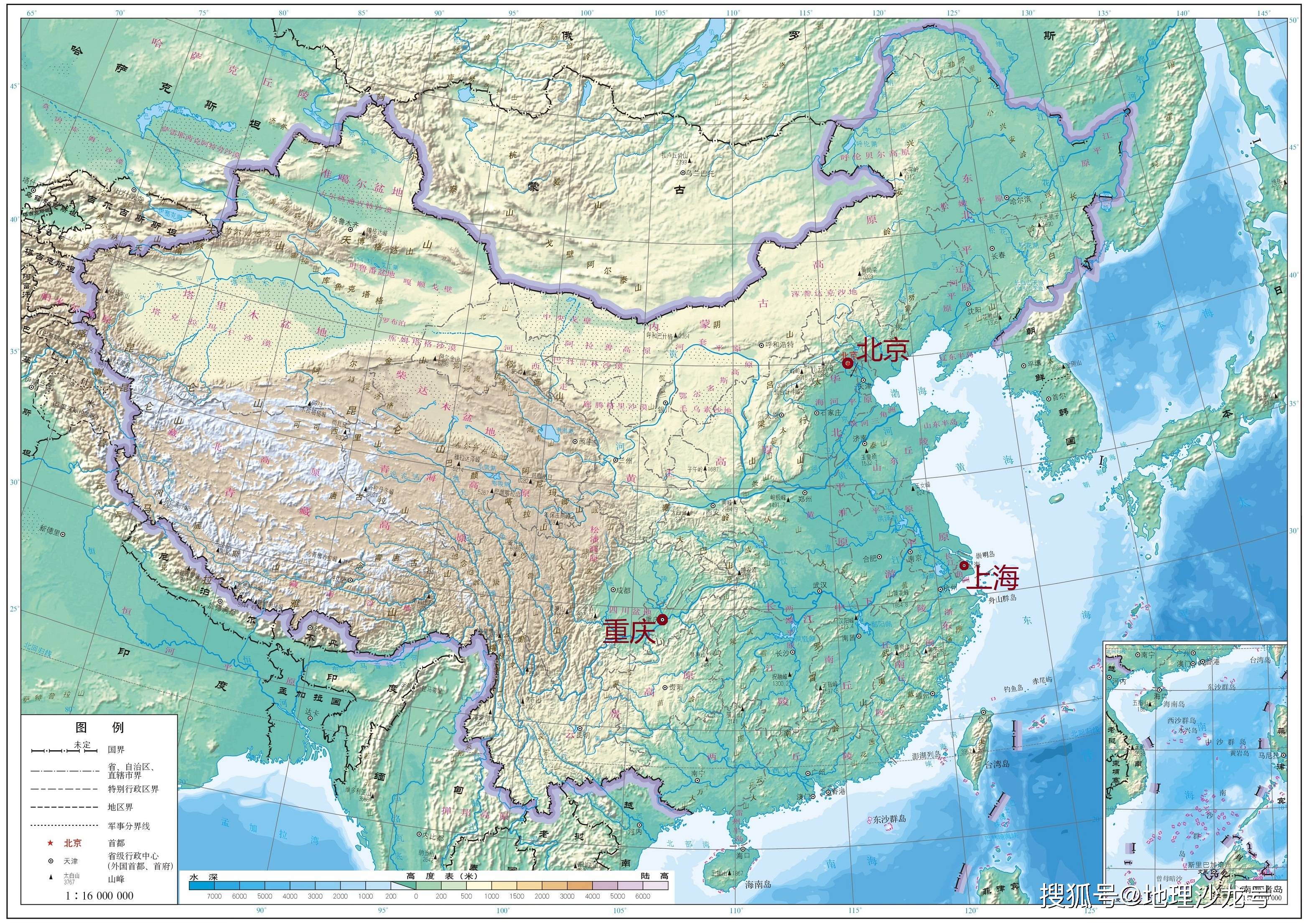 从北京,上海和重庆的卫星地图来看,河流和地形对城市的影响