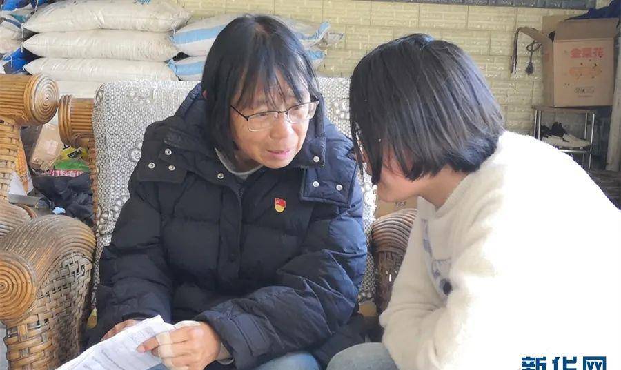 眼里一直有光!全网为"她的17岁"刷屏