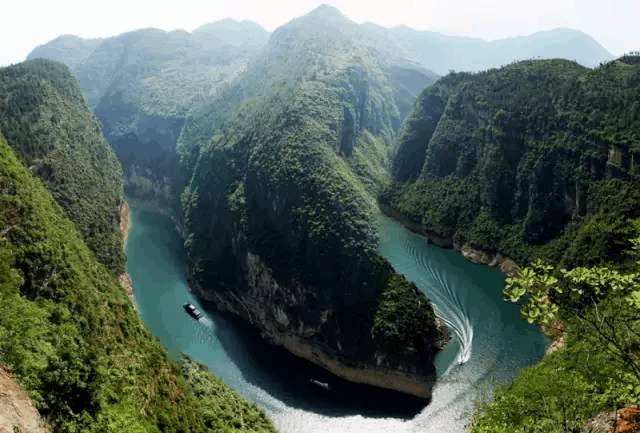 公基|从《司藤》取景地开始,打卡中国十大自然美景!
