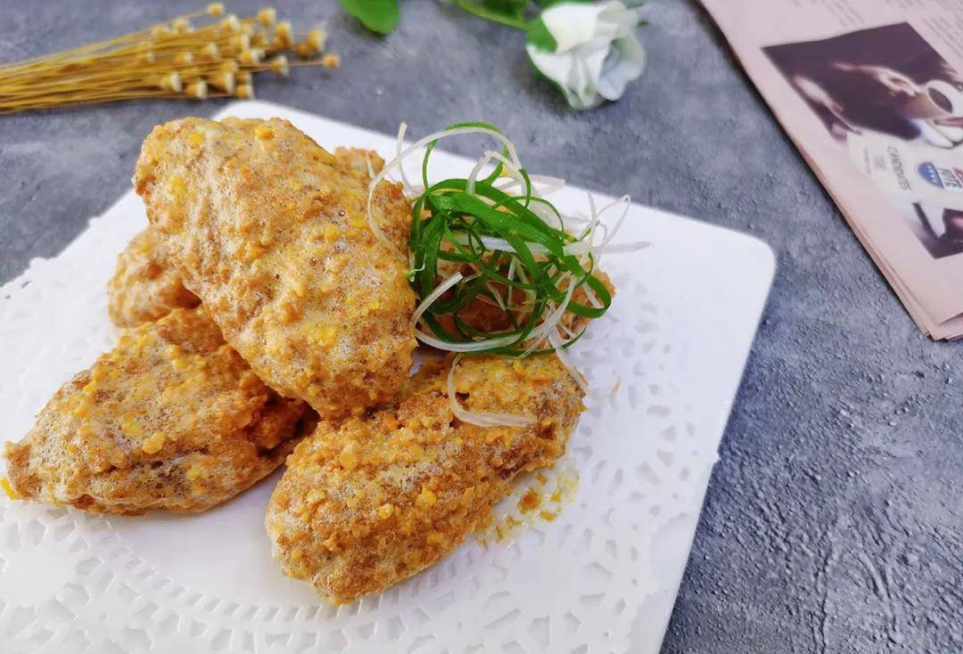 咸蛋黄焗鸡翅香酥美味吃到停不下来