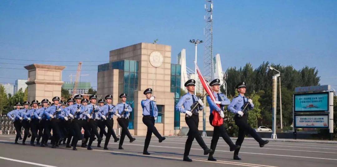 七种警服