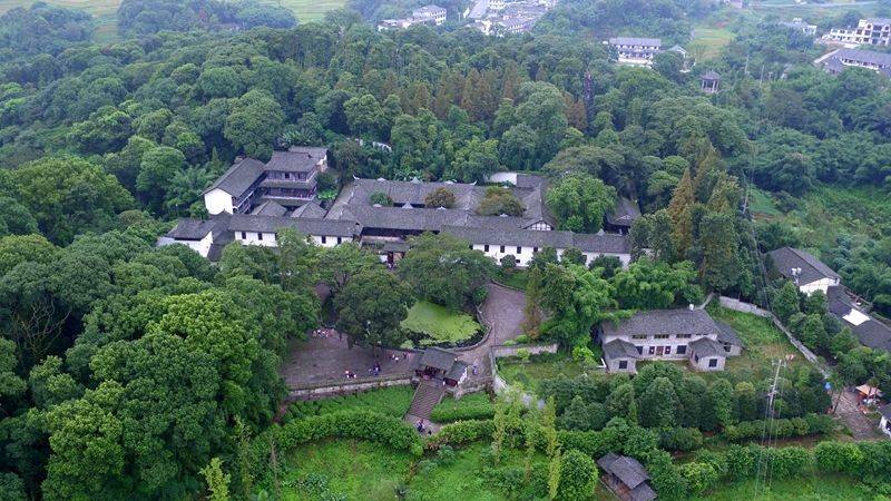 四川必去的十大古村落:景美好玩,吃住不贵,全部免门票_民居