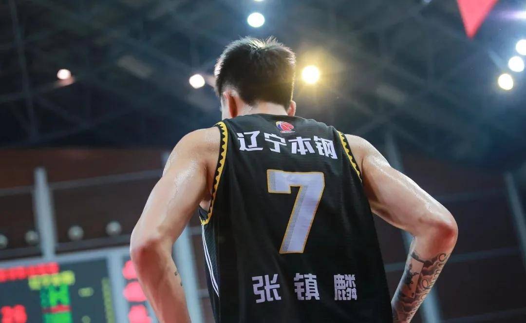 张镇麟是假的新秀吧他都要抢fmvp啦