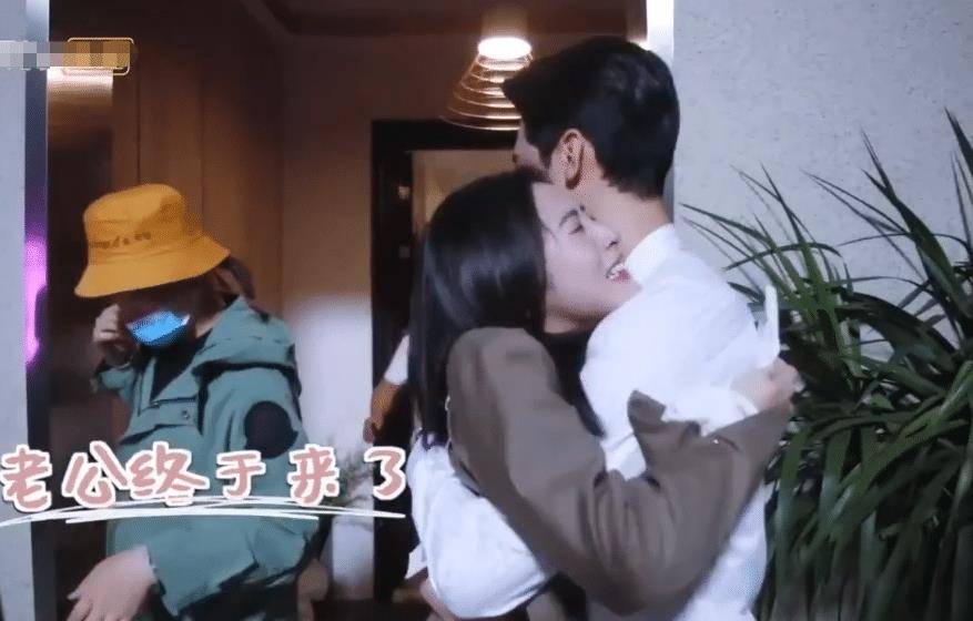 从结婚开始恋爱周雨彤哭戏太深男主反应亮了又被甜化了