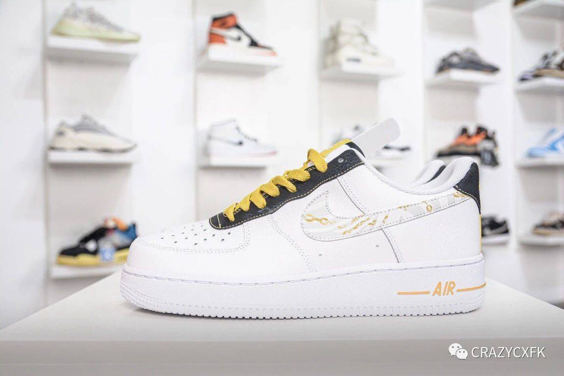 耐克空军一号斑马纹 nike air force 1 黑白蛋黄反光运动鞋评测