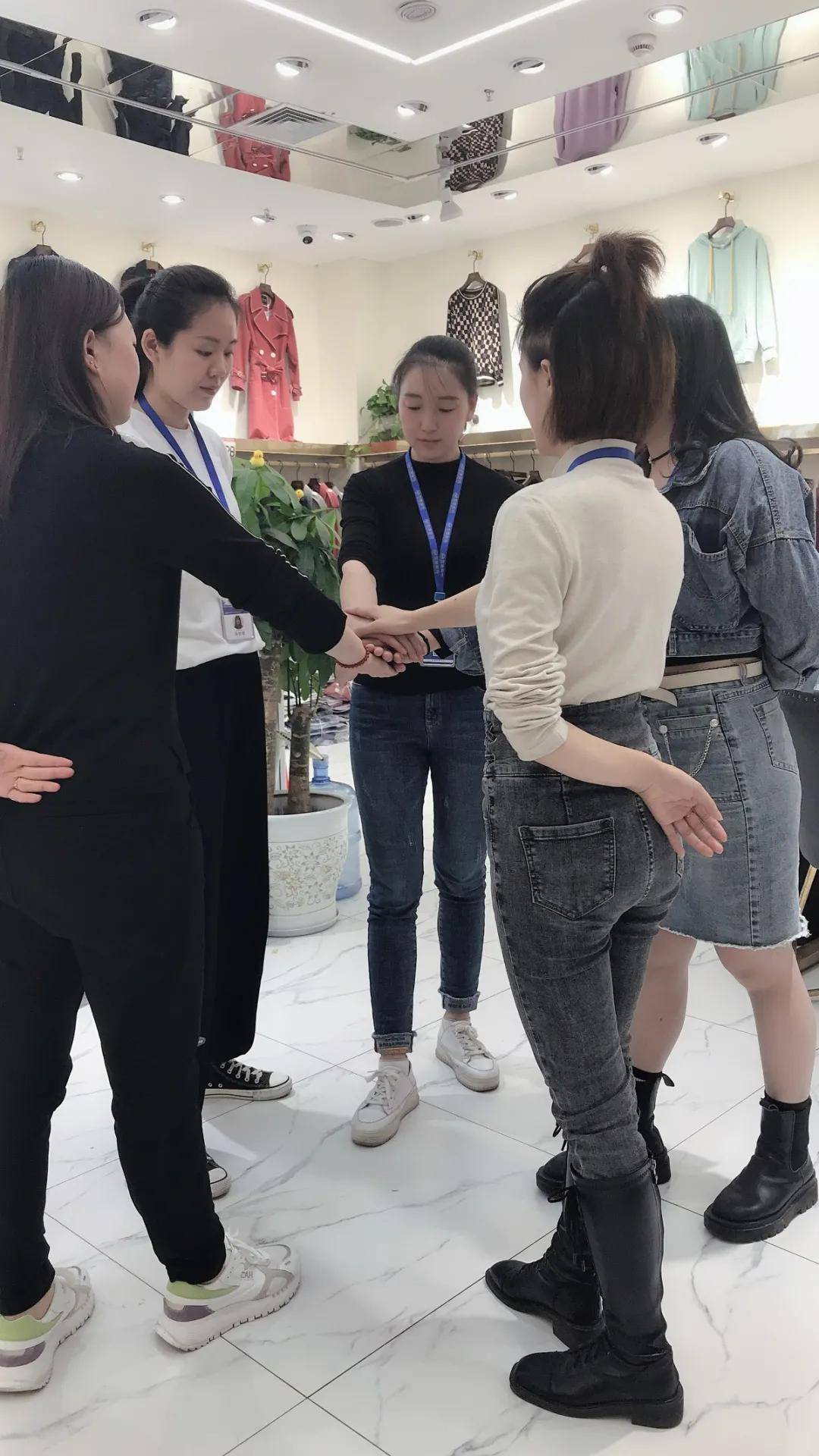 卖得好的服装店老板都是这么做的