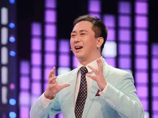 又一位男星去世!脱口秀演员突发心梗身亡,生前数次发文语气悲观!