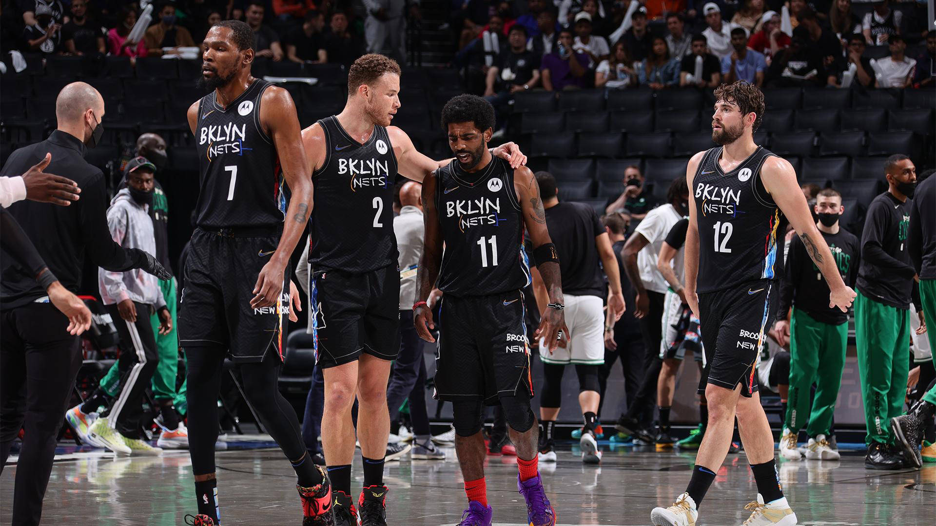 原创nba最新夺冠赔率公布:篮网领跑,快船无缘前3,湖人仅排第7