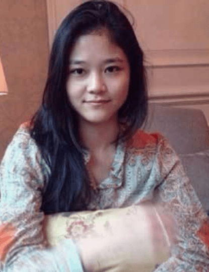 她是知名影后,患癌被丈夫抛弃,如今女儿搭档张嘉译爆红!