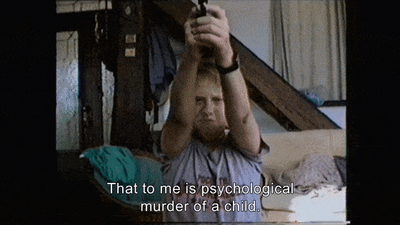 他开启了长达7年的心理治疗,至今未曾完全痊愈.