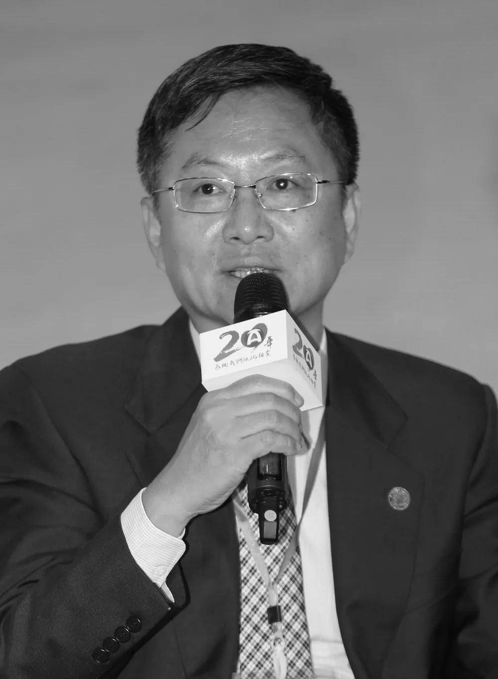 北京大学工学院副院长,食品与生物资源研究所所长陈峰