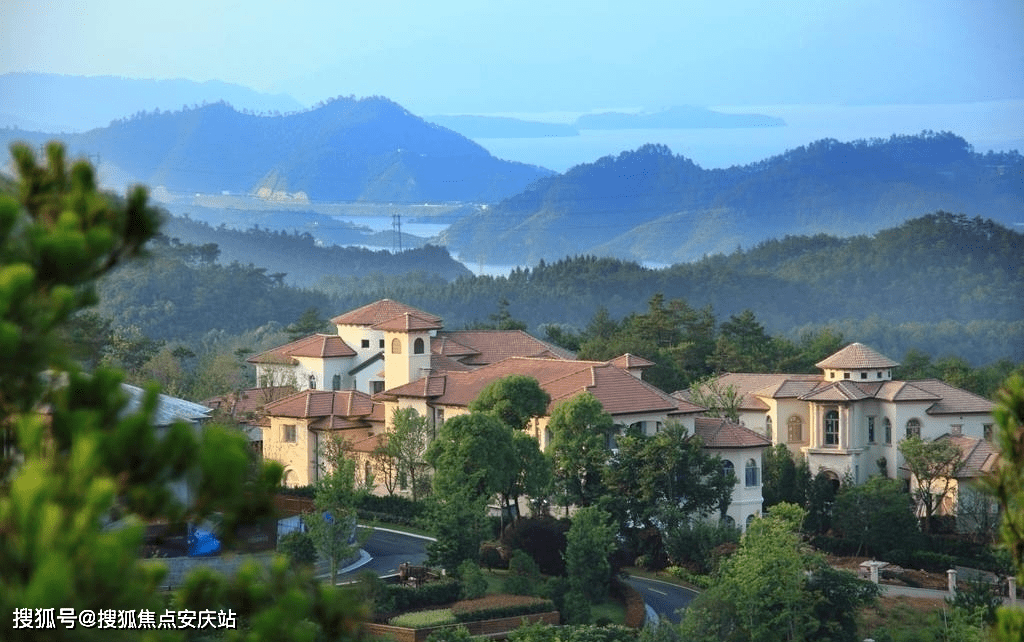 杭州淳安【千岛湖天屿山顶度假别墅】
