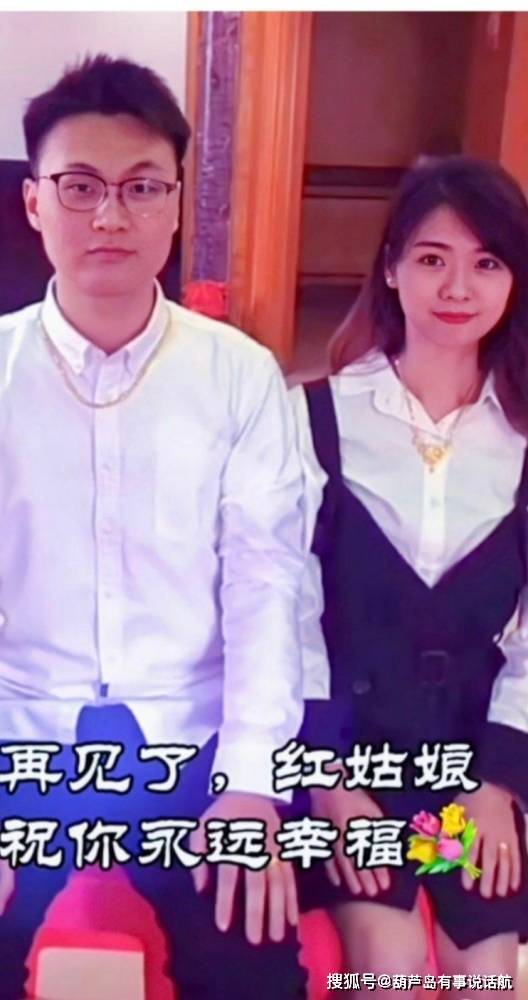 原创翁佳娜唇红齿白乖巧可爱,有一种邻家妹妹的感觉,你还记得她吗