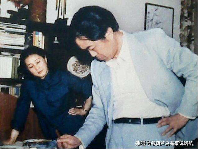 朱军是他的关门弟子国画大师范曾他抛弃妻女自称是情难自制