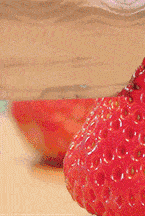 strawberry milk tea 手工熬制成  无添加草莓酱 微苦回甘的  蔗香