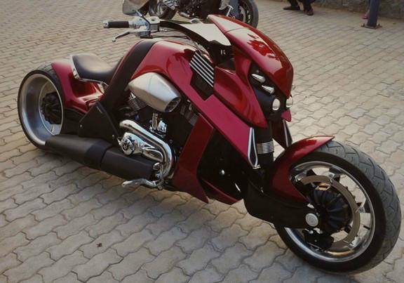 真正的"暴龙"机车!1250cc水冷发动机,18.2l油箱,续航300公里