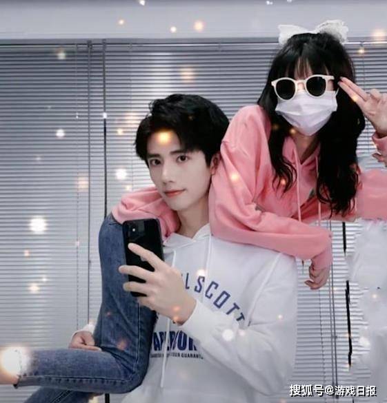 林晚晚替身越来越离谱,身材体型不统一后,现在连头都不露了
