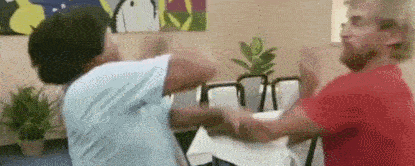 原创洪金宝近照曝光,头发眉毛全变白,你喜欢的港星都老了