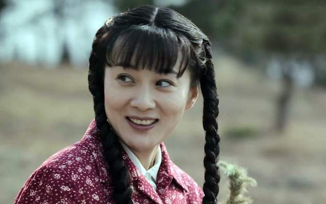 在《美好的日子》中看到她时,我觉得有些面熟,但一时又想不起她曾演过