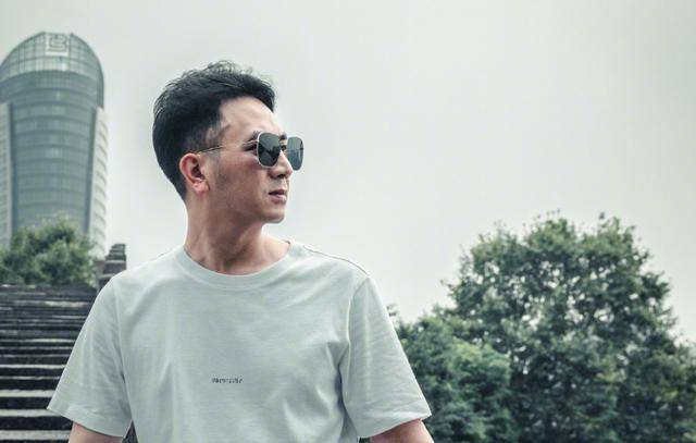 林生斌已四面楚歌_朱庆丰