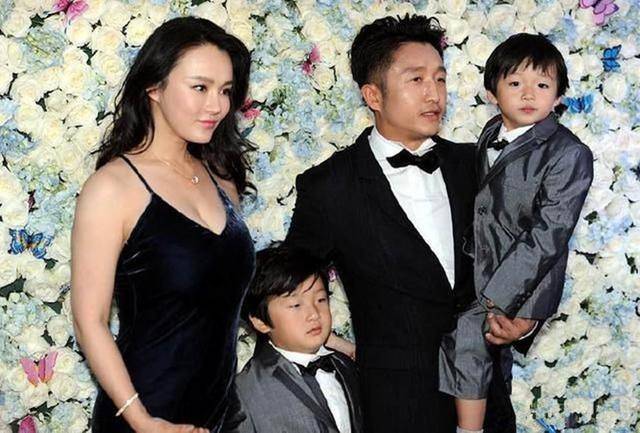 原创她曾是央视主持人,嫁冠军7年生2孩子,如今35岁家庭事业双丰收!