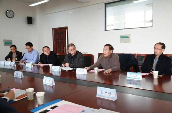 副校长崔志明,苏科大电子与信息工程学院党委书记张兄武,院长付保川