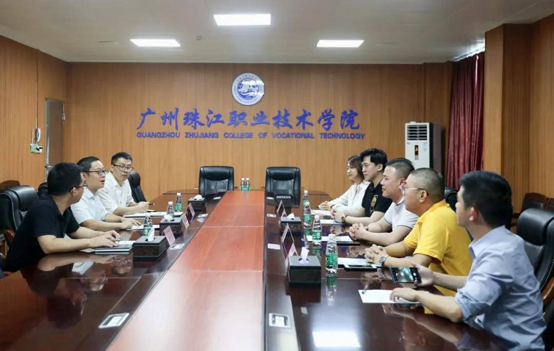 实拓教育与广州市海归协会,广州珠江职业技术学院签订深度战略合作