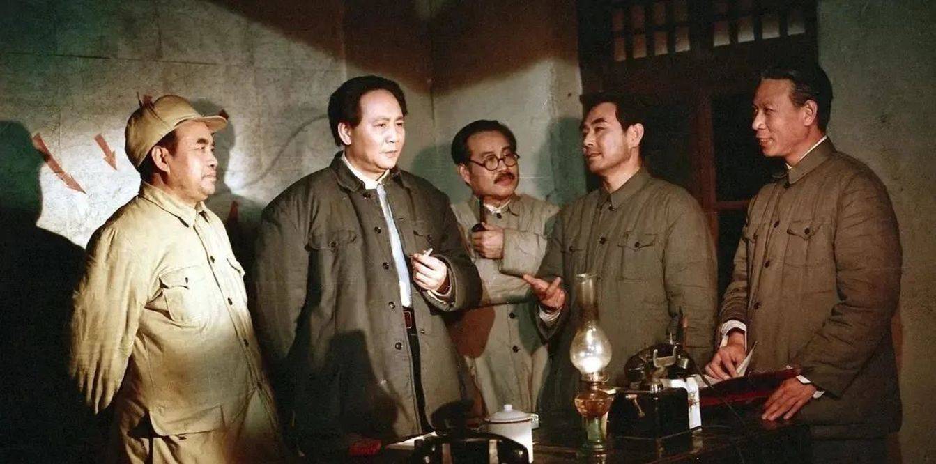 同样是演毛泽东主席,唐国强版与古月版,差别在哪?