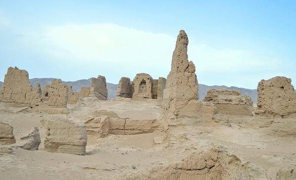 原创高昌故城:突兀在戈壁瀚海中的一座千年古城