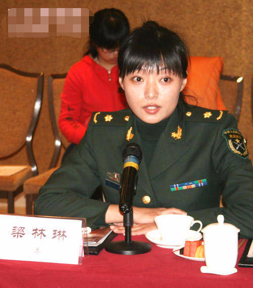 原创她是《亮剑》中李云龙的第一个老婆,上尉军衔,如今成为这样
