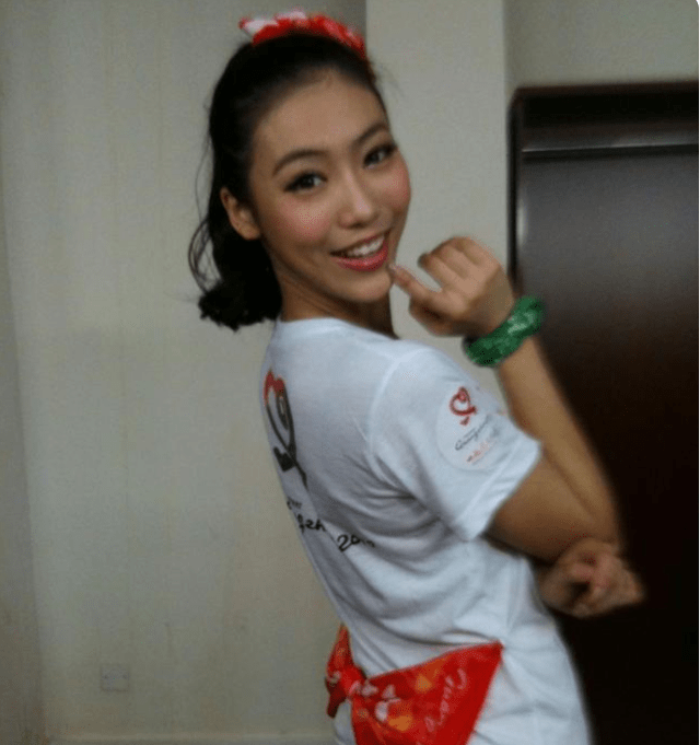 原创易建联娶巴西足球宝贝为妻,2孩子篮球天赋出众,或成男篮新希望!