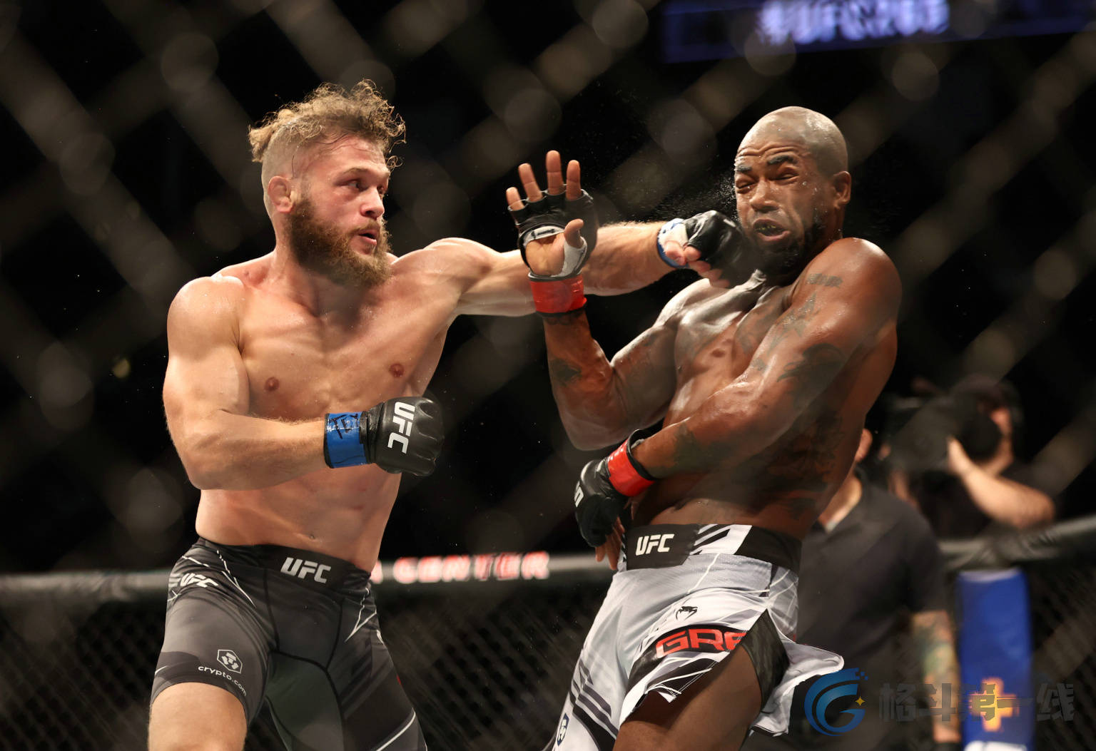 ufc265综述:盖恩tko胜成为重量级临时冠军,宋亚东分歧