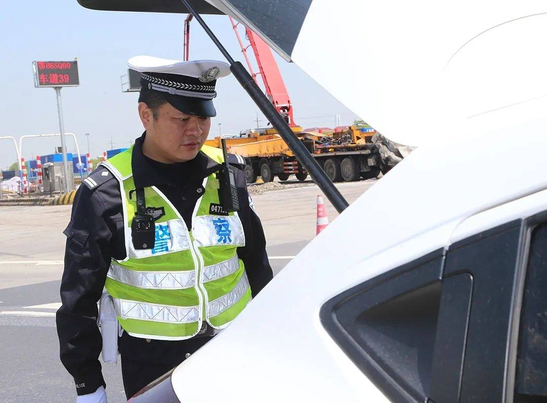 2021感动上海年度人物推选投票通道开启!