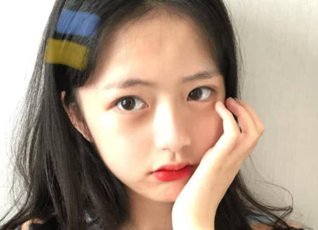 原创年龄越大越迷人的4个生肖女,天生就是美人坯子,素颜也很亮眼!