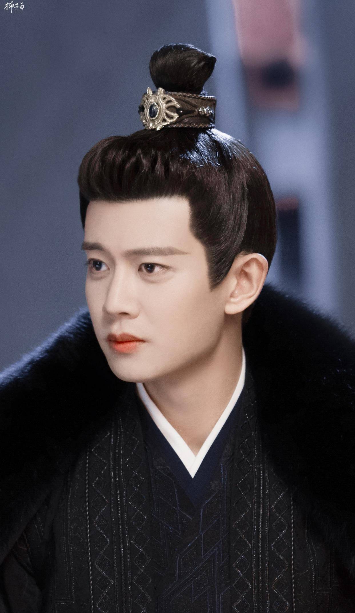 原创《周生如故》中的小南辰王,非科班出身的任嘉伦凭什么吸粉无数?