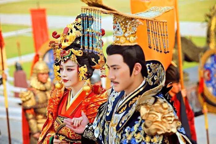 薛仁贵人生拐点的两位女人一位是他的妻子一位是媚娘武则天