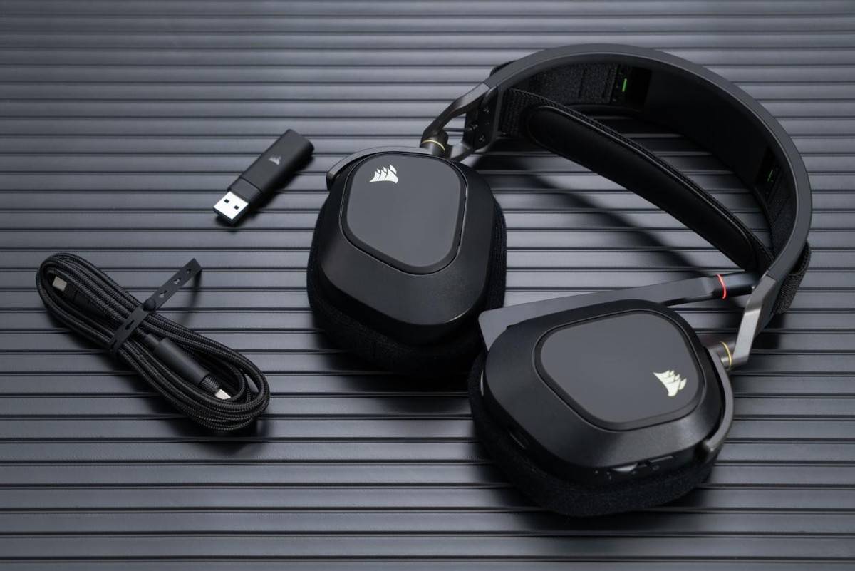 杜比全景声加持的吃鸡利器 美商海盗船hs80 rgb wireless耳机测评
