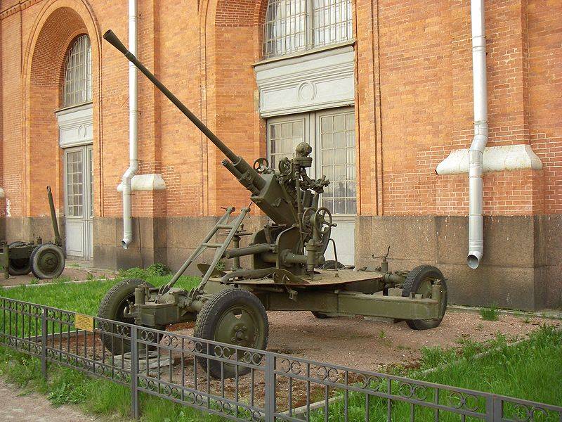 如何评价二战瑞典40mm博福斯高射炮?