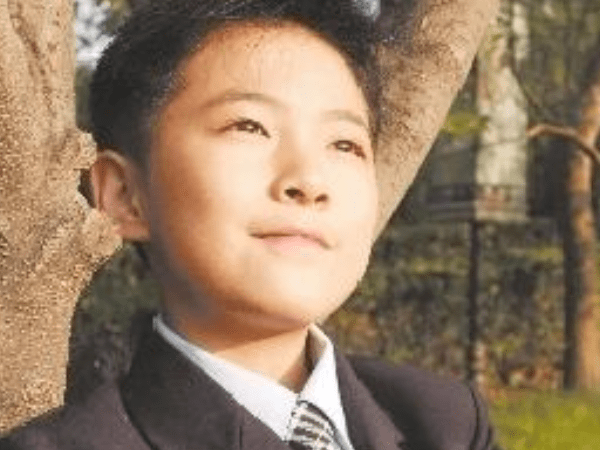 原创《快乐星球》男主现状,丁凯乐结婚,艾克被骂,小帅做了男团队长