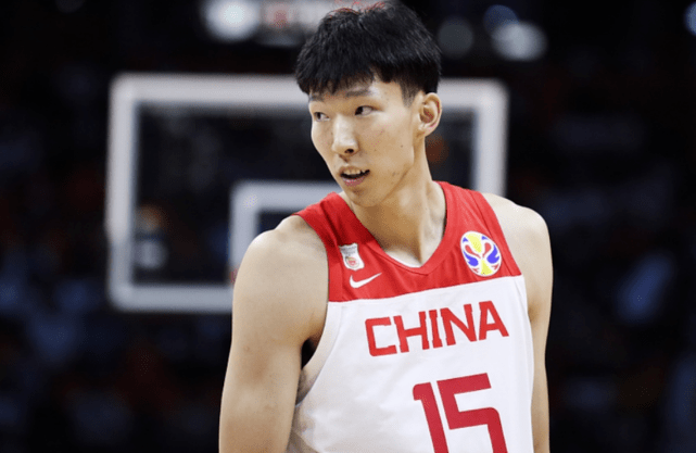 原创澳洲球迷盛赞周琦赴nbl:防守怪兽 很惊讶当年火箭裁掉他