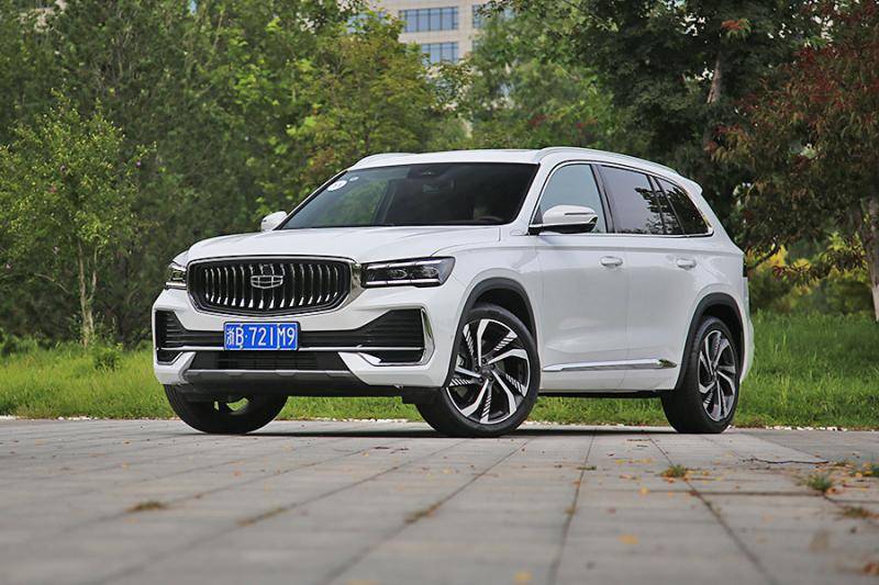 15万买suv,动力配置全都要?长安cs75plus与吉利星越l谁更适合你_搜狐