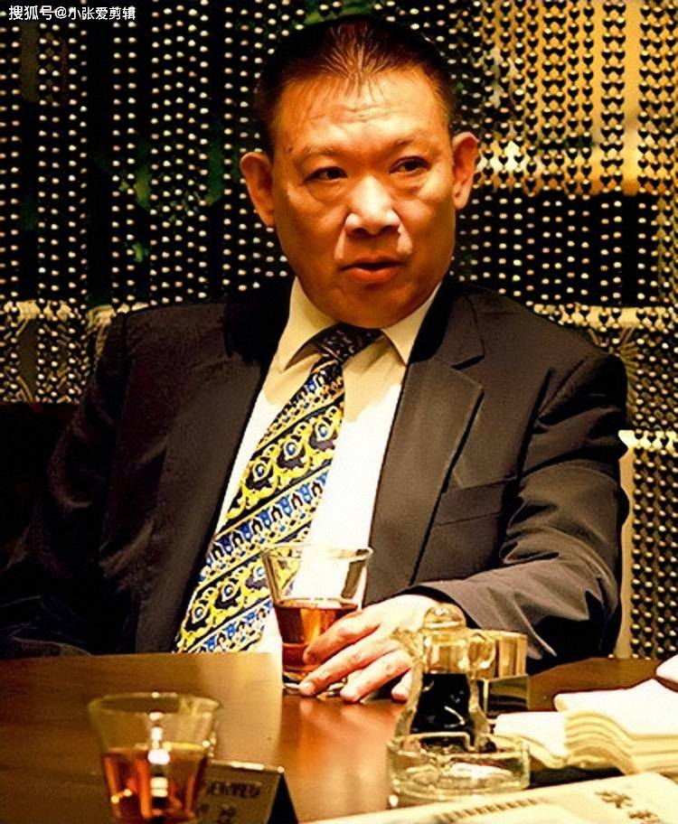 原创澳门街市伟一介摊贩到坐拥数百亿身家晚年发现儿女非亲生