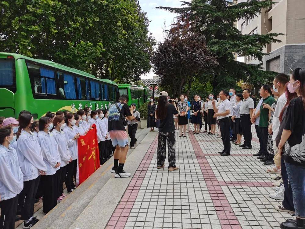 西安音乐学院师生闪耀"十四运"开幕式!